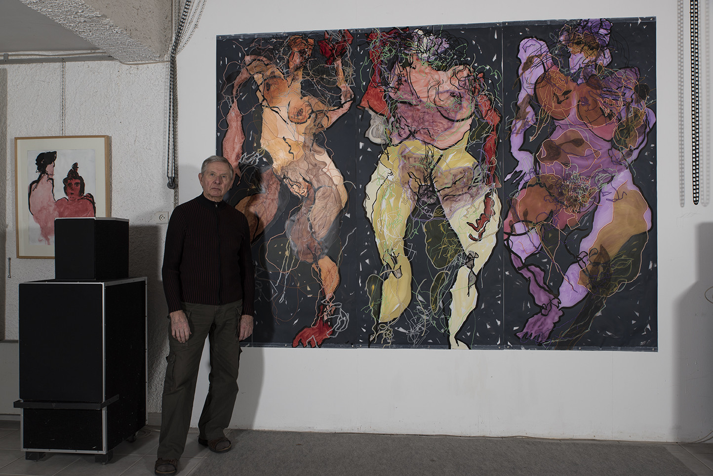 devant les trois premières Géantes Agilespour donner l'échelle