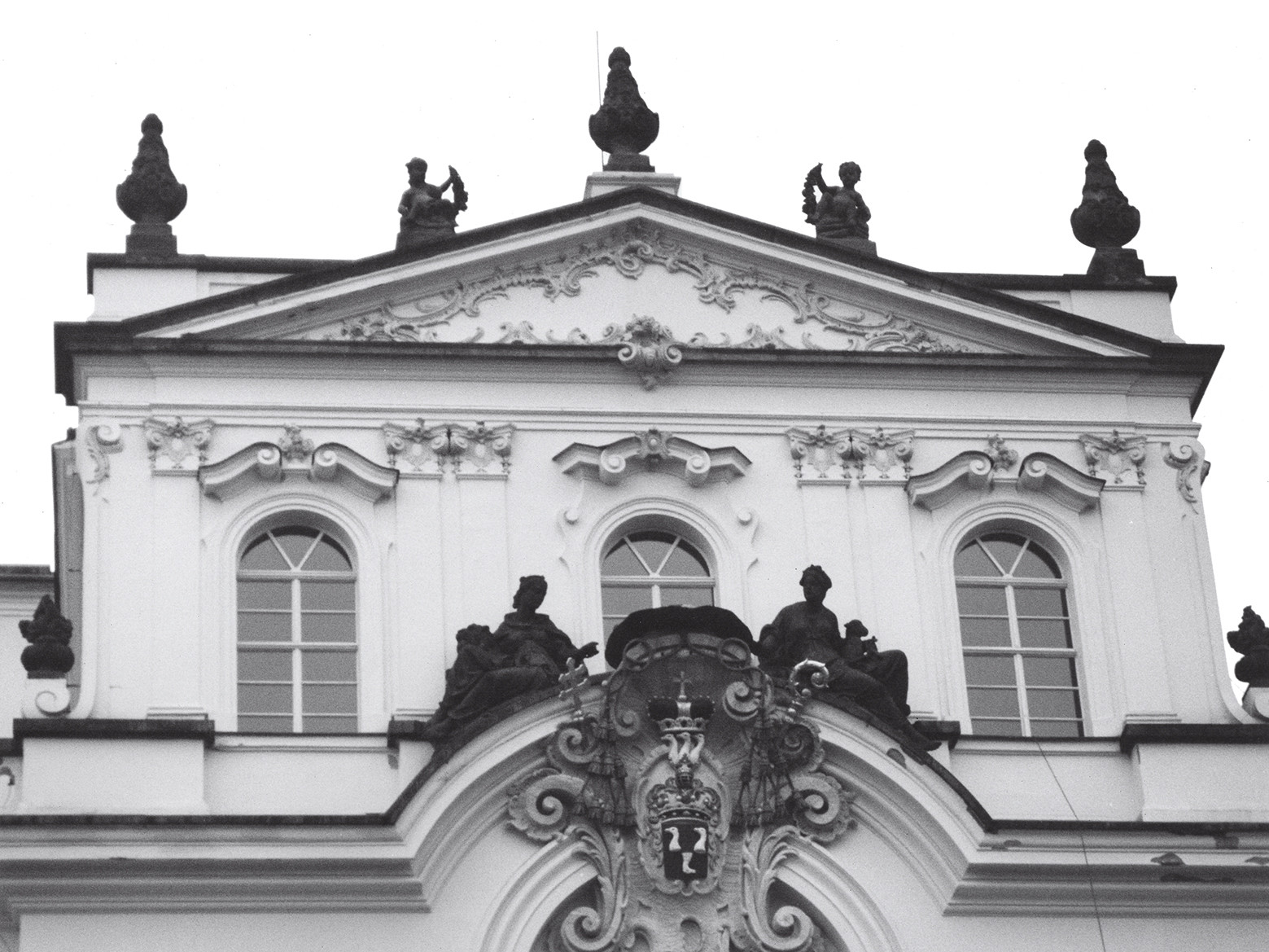 KAFKA - LE CHATEAU-07.jpg